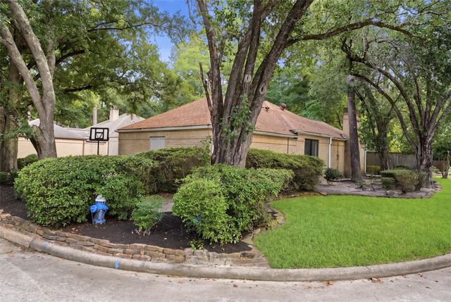 3111 Breezy Pines Court, Kingwood, TX 77339