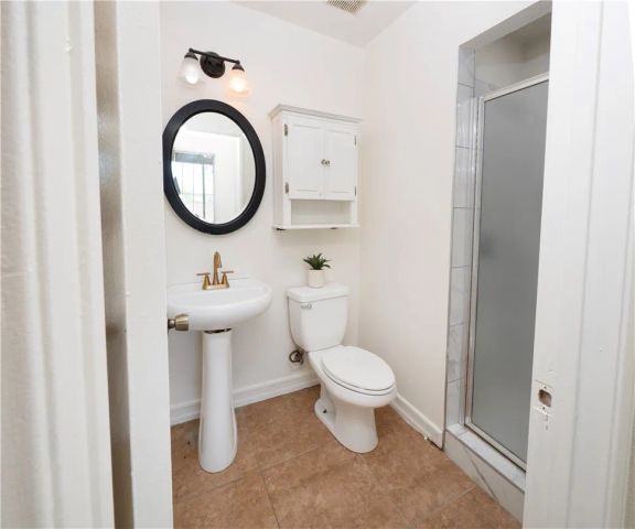 5764 Riverwood, Fontana, CA 92336