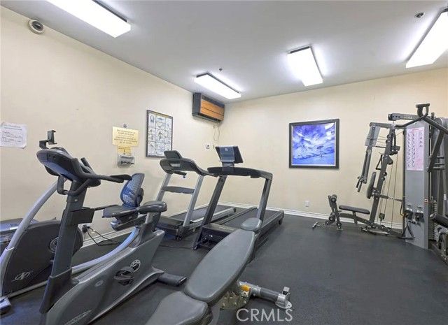 234 S Gale Drive 105, Beverly Hills, CA 90211