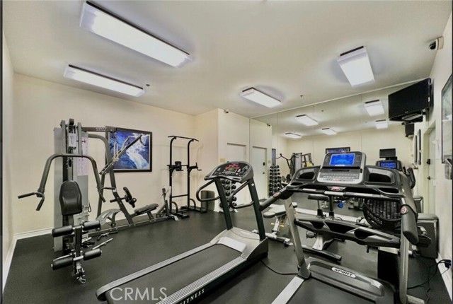 234 S Gale Drive 105, Beverly Hills, CA 90211