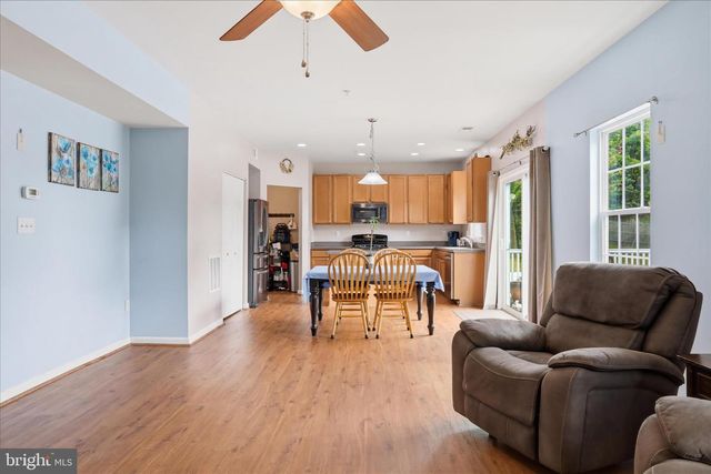 2113 INFANTRY DR, Frederick, MD 21702