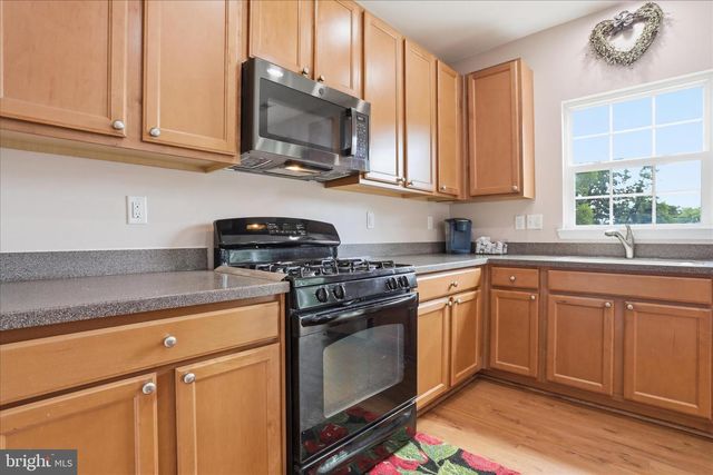 2113 INFANTRY DR, Frederick, MD 21702