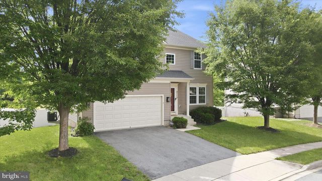2113 INFANTRY DR, Frederick, MD 21702