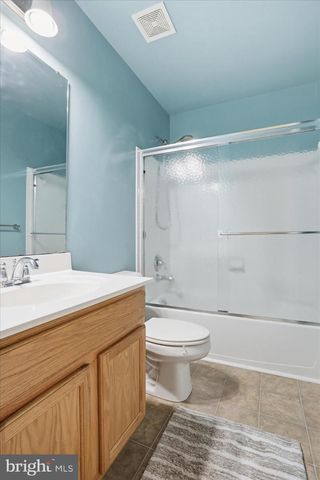 2113 INFANTRY DR, Frederick, MD 21702