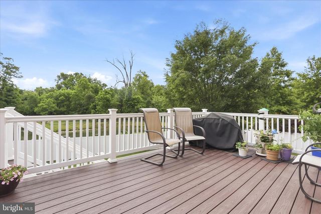 2113 INFANTRY DR, Frederick, MD 21702