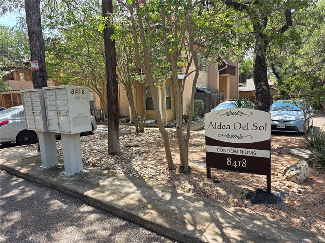 8418 Fathom CIR A-104, Austin, TX 78750