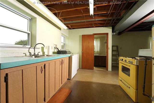 5126 Big Tyler Road, Cross Lanes, WV 25313