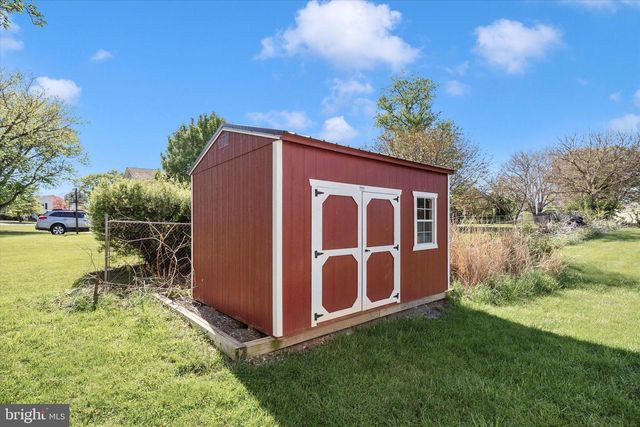 1545 TUSCAWILLA DR, Charles Town, WV 25414
