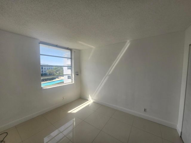 8600 N Sherman Circle N 408, Miramar, FL 33025