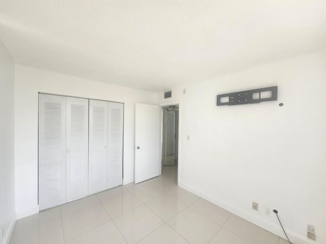 8600 N Sherman Circle N 408, Miramar, FL 33025