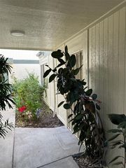 10475 Newhome Avenue 3, Sunland, CA 91040