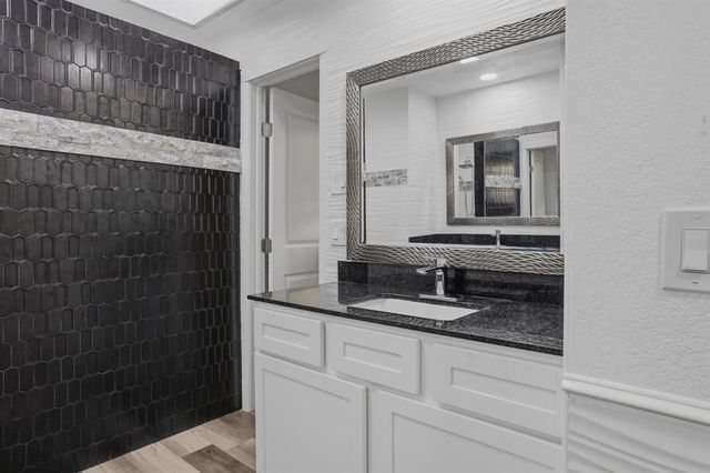 6715 W Britton Road, Oklahoma City, OK 73132