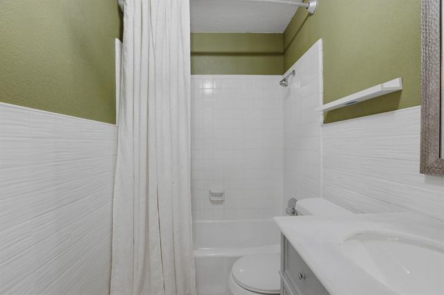 6715 W Britton Road, Oklahoma City, OK 73132