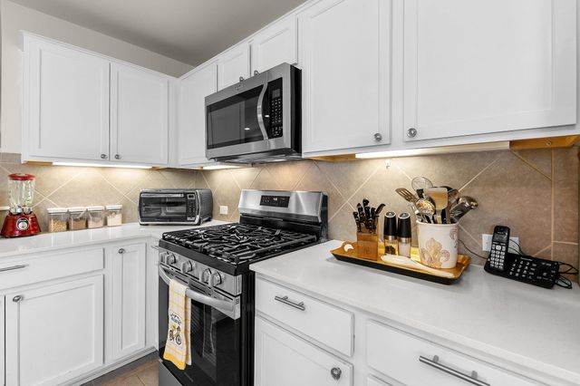 115 Paint Creek LN, Georgetown, TX 78633