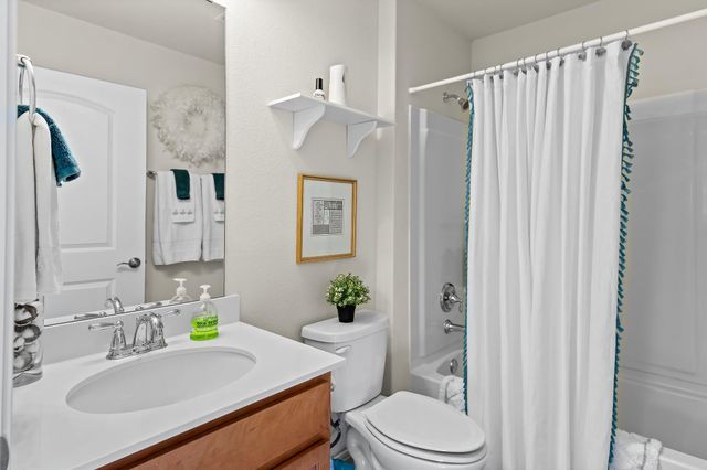 115 Paint Creek LN, Georgetown, TX 78633