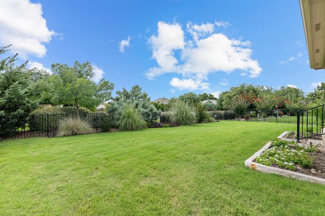 115 Paint Creek LN, Georgetown, TX 78633