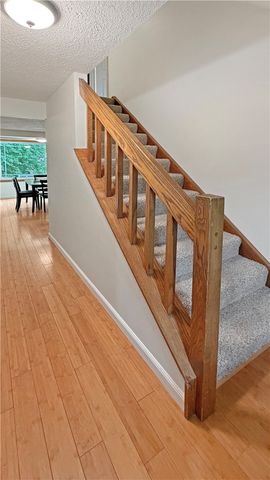 103 Lakeview Dr, Robinson Twp, PA 15136