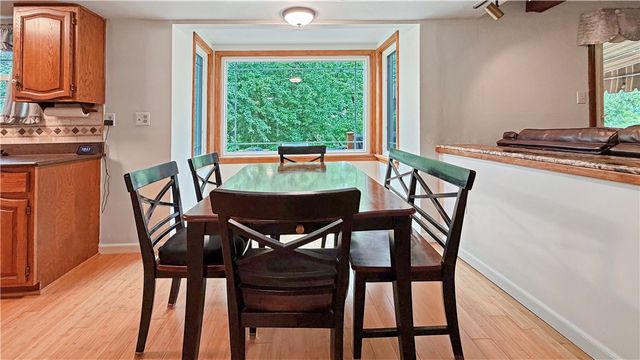 103 Lakeview Dr, Robinson Twp, PA 15136