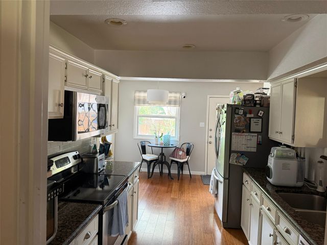 3723 Truesdell Place, Dallas, TX 75244