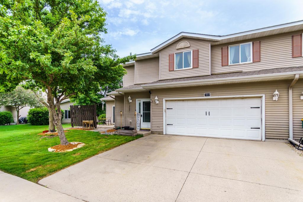503 Welco Lane W, Montgomery, MN 56069 — exterior