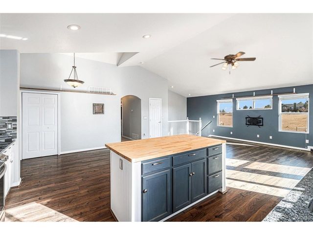 7736 S Shenandoah Dr, Elizabeth, CO 80107