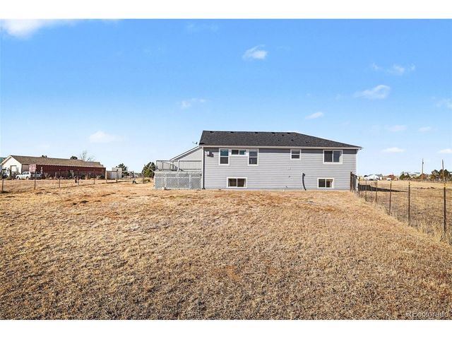 7736 S Shenandoah Dr, Elizabeth, CO 80107