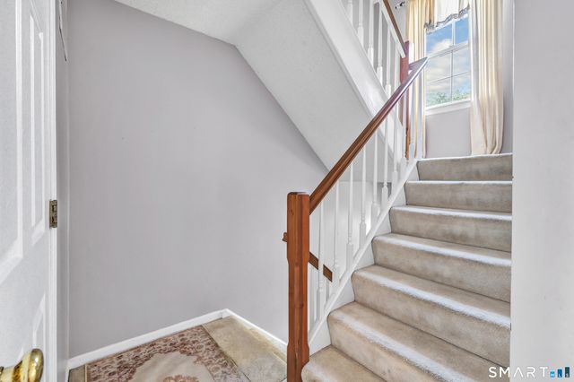 213 Algonquin Trail 213, Trumbull, CT 06611