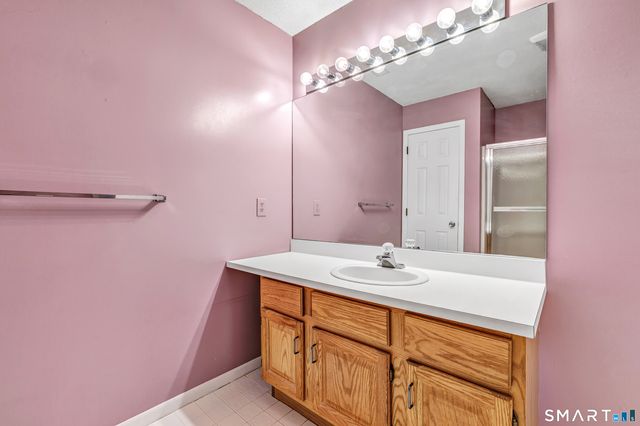 213 Algonquin Trail 213, Trumbull, CT 06611