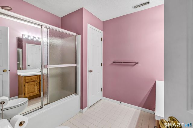 213 Algonquin Trail 213, Trumbull, CT 06611
