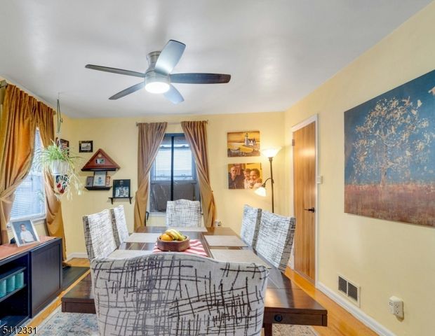 30 Marion Ave, Rochelle Park Twp., NJ 07662