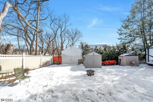 30 Marion Ave, Rochelle Park Twp., NJ 07662