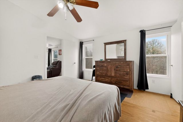 82 Jesse James Road, Edgewood, NM 87015