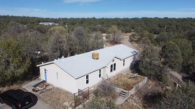 82 Jesse James Road, Edgewood, NM 87015