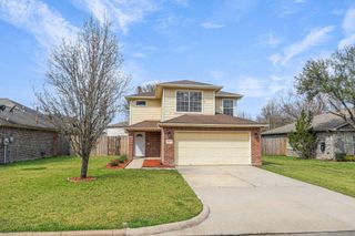 8211 Scarlet Tanager Drive, Humble, TX 77396