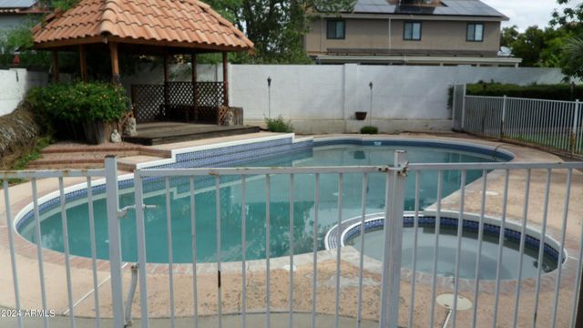 6208 W Sandra Terrace, Glendale, AZ 85306
