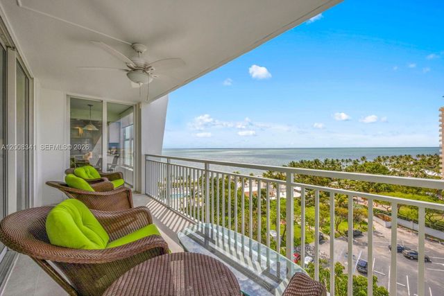 607 Ocean Dr 11K, Key Biscayne, FL 33149