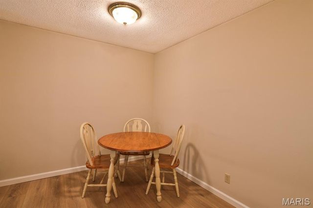 1615 Summergate Parkway M, St Charles, MO 63303