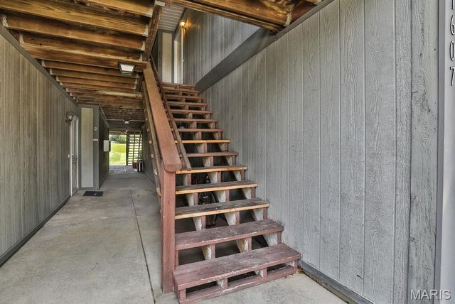 1615 Summergate Parkway M, St Charles, MO 63303