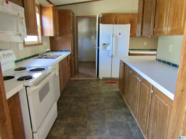 956 TIN TOP LANE, West Blocton, AL 35184