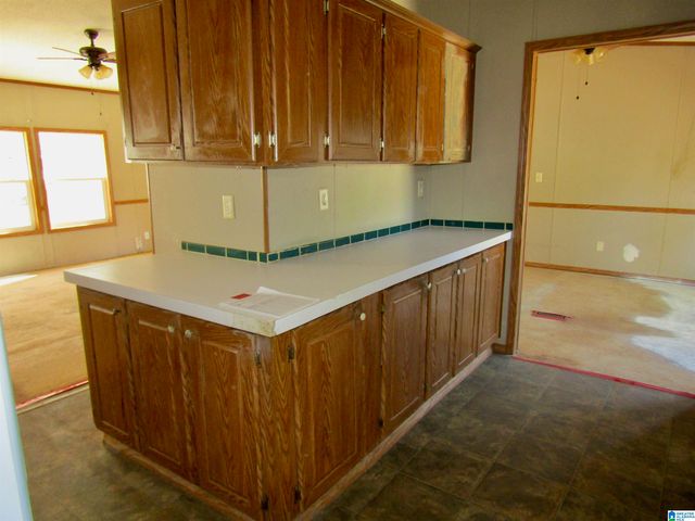 956 TIN TOP LANE, West Blocton, AL 35184