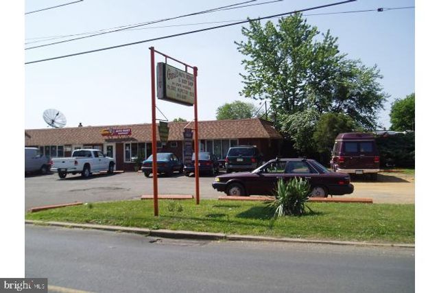 5301 BRISTOL EMILIE RD, Levittown, PA 19057