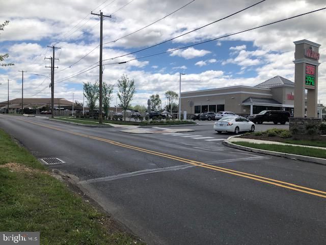 5301 BRISTOL EMILIE RD, Levittown, PA 19057