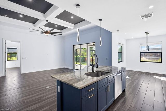 332 SW 26th ST, Cape Coral, FL 33914