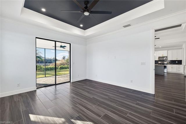 332 SW 26th ST, Cape Coral, FL 33914