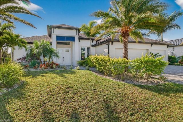 332 SW 26th ST, Cape Coral, FL 33914