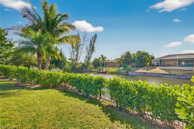 332 SW 26th ST, Cape Coral, FL 33914