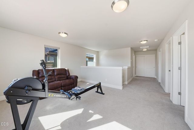 63128 NW Via Cambria, Bend, OR 97703