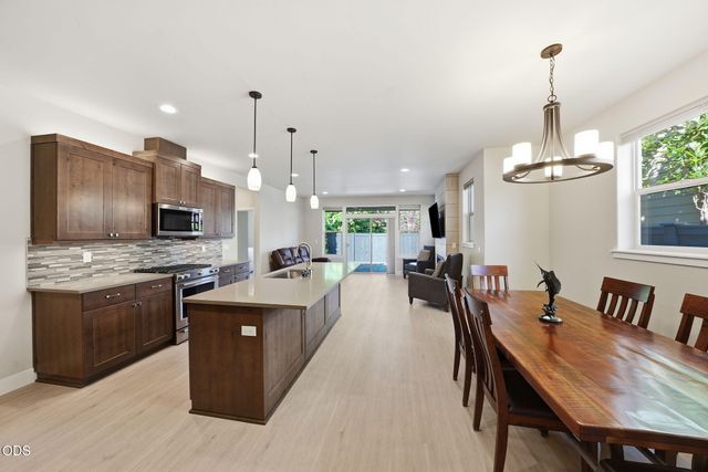 63128 NW Via Cambria, Bend, OR 97703