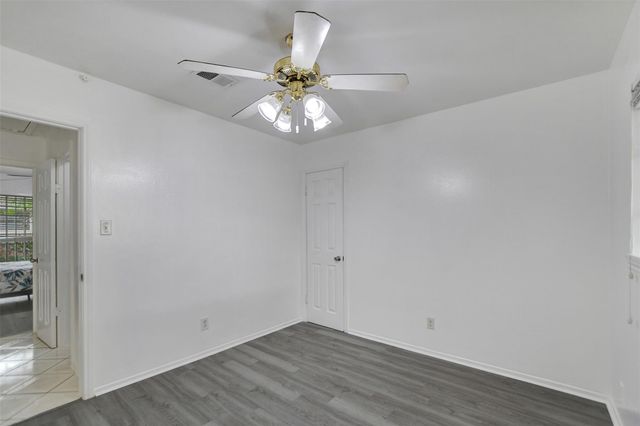 9436 Neuens Road 9436, Houston, TX 77080