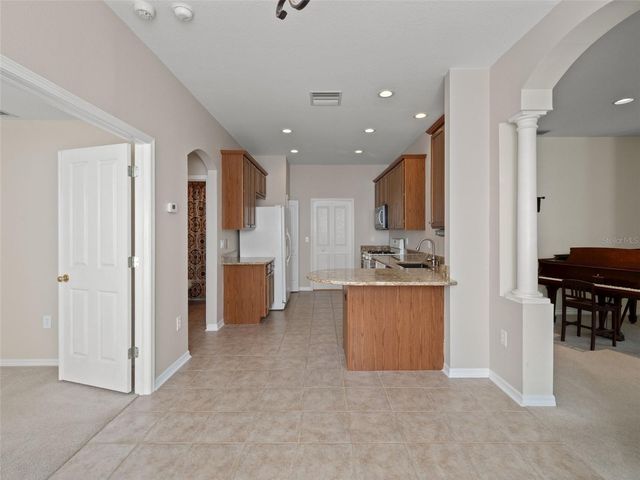 19233 BARRED OWL COURT, Land O Lakes, FL 34638
